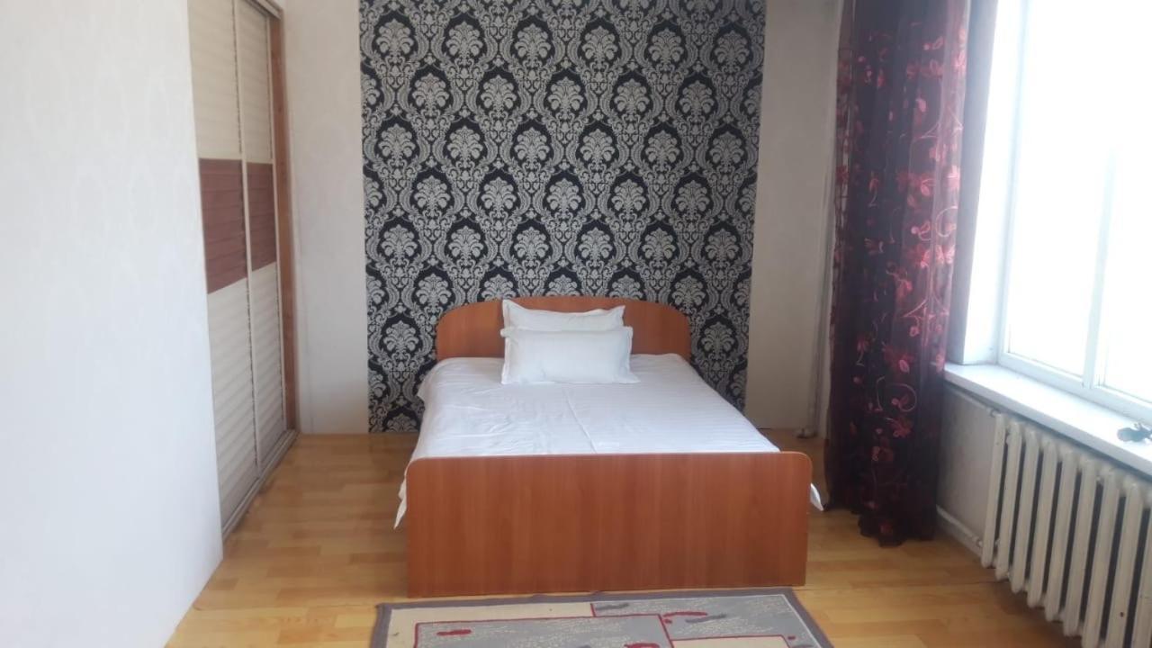 Bulbul Jamak Travel Hostel Olgii Extérieur photo