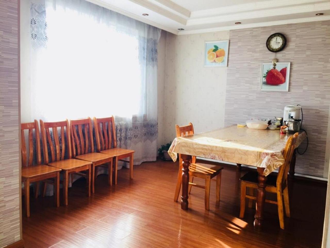 Bulbul Jamak Travel Hostel Olgii Extérieur photo